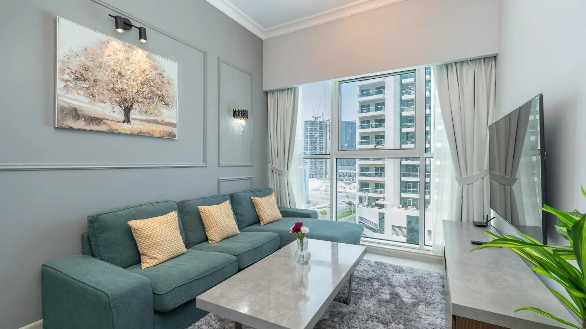 Simple Yet Special 1 Bed For 2 In Mayfair Tower Business Bay Apartman Dubaj